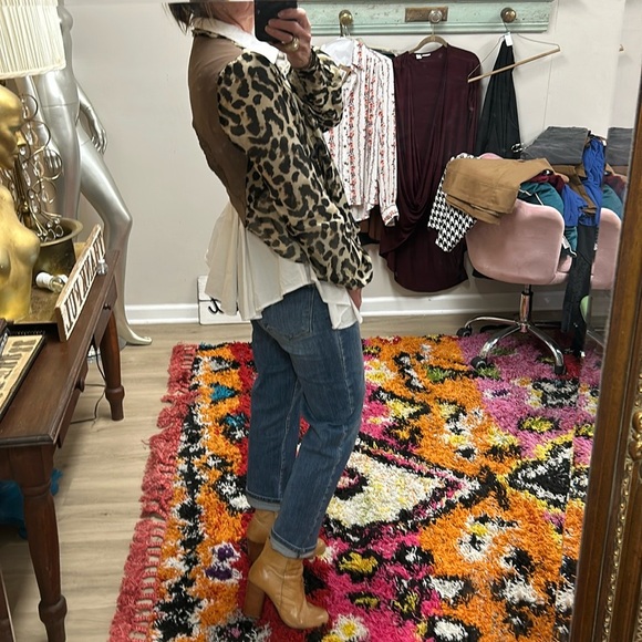 Leopard Drape Front Cardigan - Picture 4 of 12